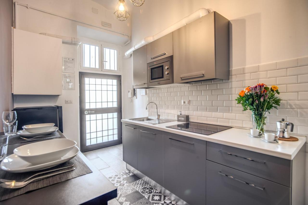 Newly Renovated Apartment By The Vatican Rome Exterior photo
